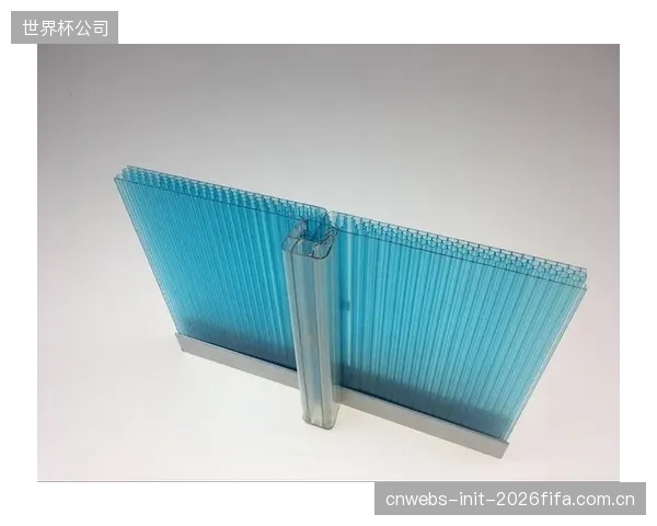 未来三年，体育场馆PC采光板市场的主战场将从新建转向存量改造，老化测试与无损检测技术迎来爆发